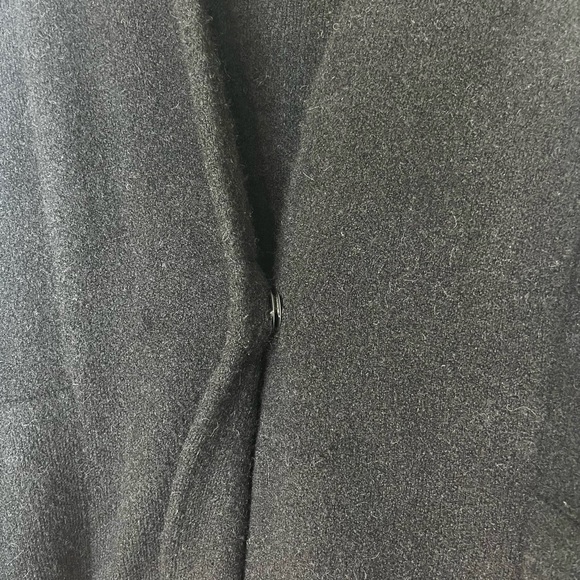 VINCE Wool Alpaca Blend Collarless Snap Button Cardigan Sweater Black Sz Medium - Picture 6 of 10
